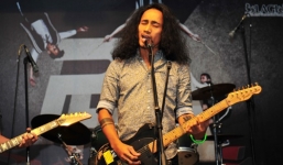 Phạm Anh Khoa ra MV Rain, khởi động Live Concert “Phá”